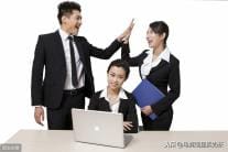 上班族逆袭必备！掌握这五大副业之一，让你的生活从此大不同，财富自由不是梦！